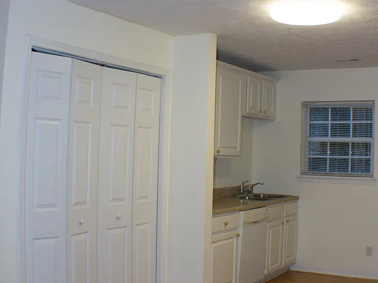 1416 Highland Ave #A — Photo 29