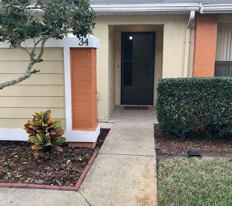 1st image of 34 Silver Falls Cir