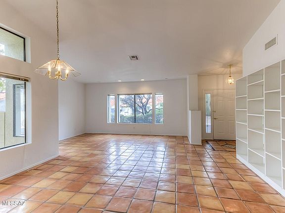 4th image of 7690 E Dayview Cir