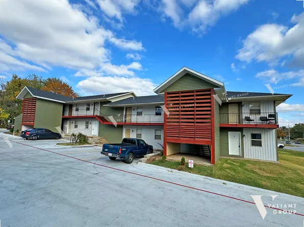 2153 East Cherry Street, 2153 E Cherry St #4, Springfield, MO 65802