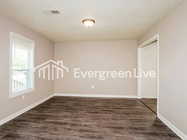 3311 Bestway Dr — Photo 3