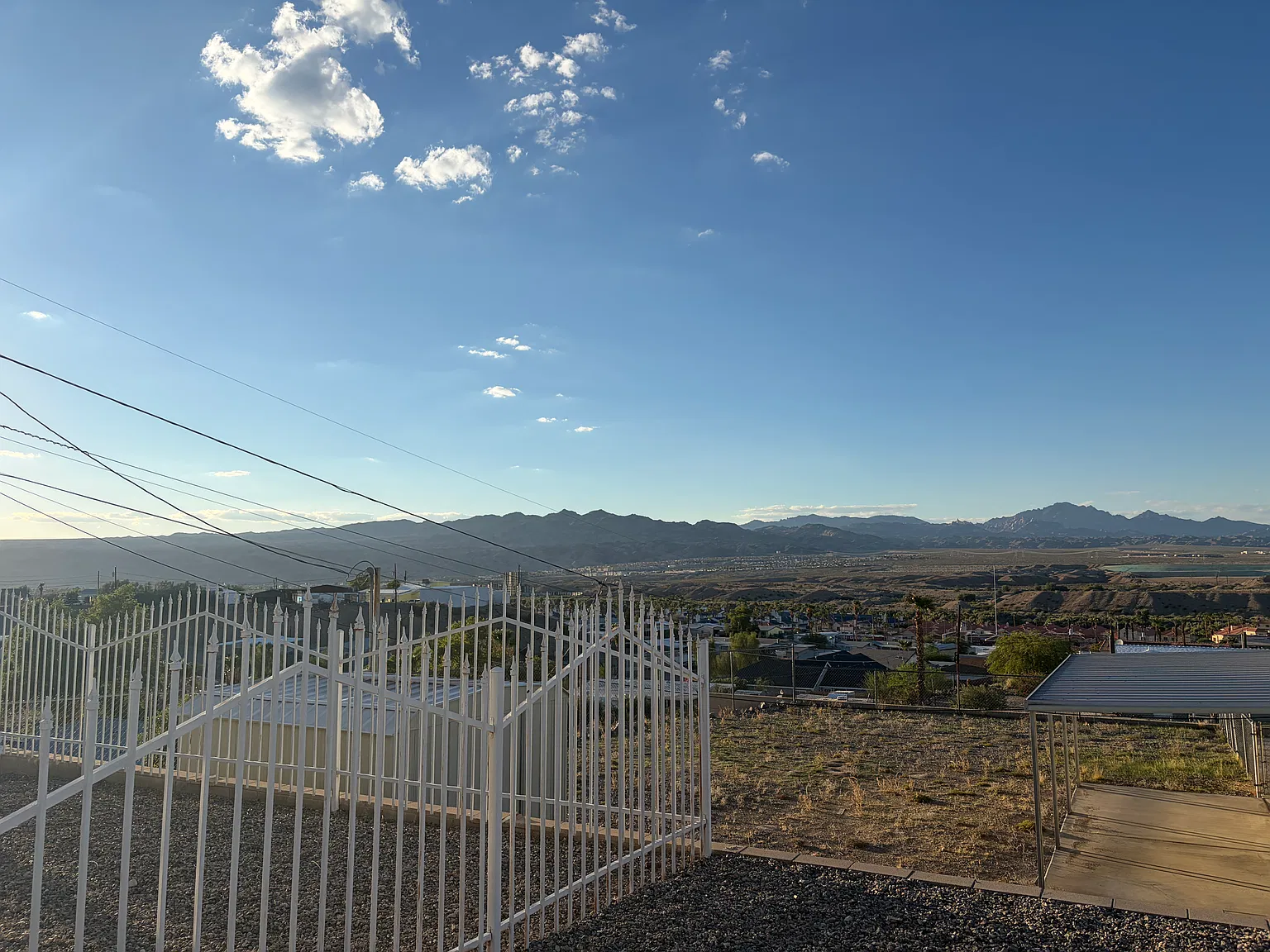 1435 Colina Dr — Photo 2