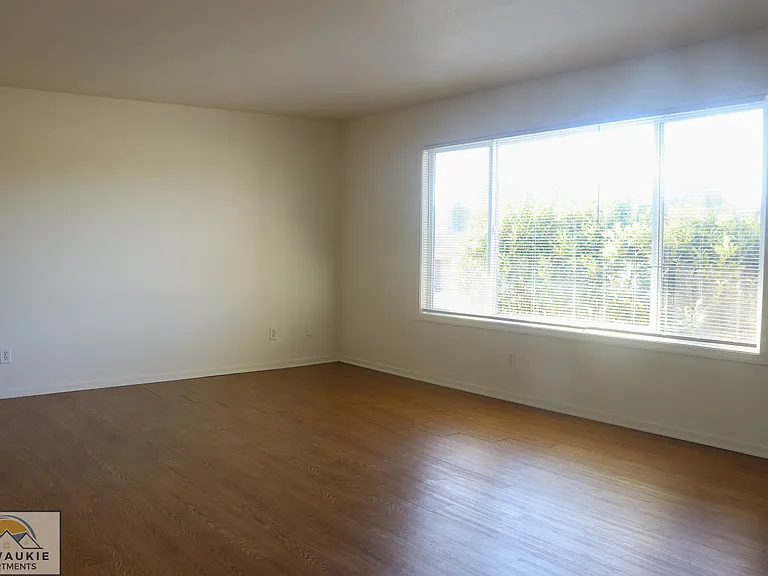 4545 SE Ina Ave #12 — Photo 4