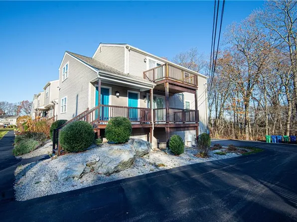 351 New London Ave Unit 408, Warwick, RI 02886