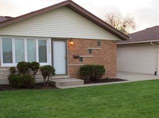 13628 S Long Ave, Crestwood, IL 60418