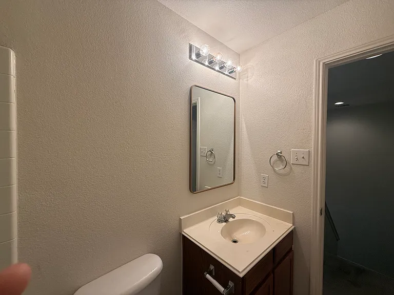 5440 Avery Ln — Photo 15