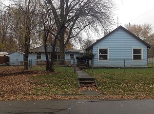 820 E Sherwood Ter, Fort Wayne, IN 46806