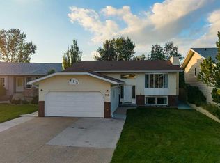 115 SE Mount Crandell Cres W, Lethbridge, AB T1K 6L7