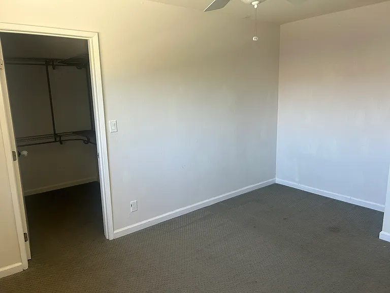 5357 Limerick Ave — Photo 11