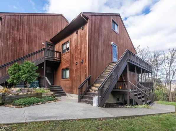 2 Sugarbowl Ct #2, Vernon Twp., NJ 07462