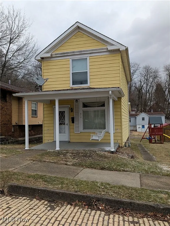 812 Chester St photo 1