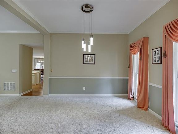 5th image of 6825 Black Fox Ln