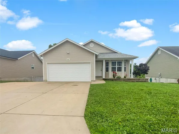 1713 Waters Edge Way, Pevely, MO 63070