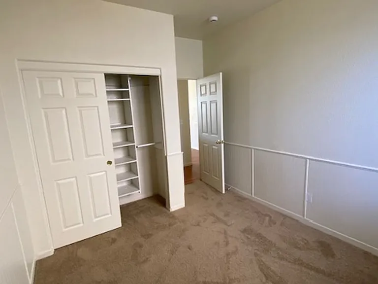566 Stewart Way — Photo 25