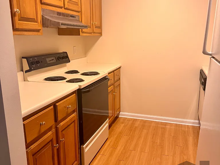 411 E Roosevelt Ave #B — Photo 4