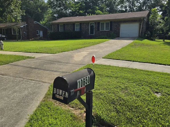 10650 Panhandle Rd, Hampton, GA 30228