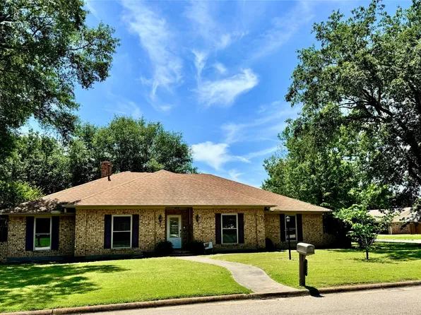 512 Junell St, Sulphur Springs, TX 75482