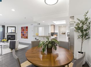 2560 Oak Rd APT 122, Walnut Creek, CA 94597