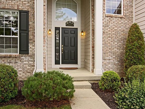 2nd image of 738 Bloor Woods Ct