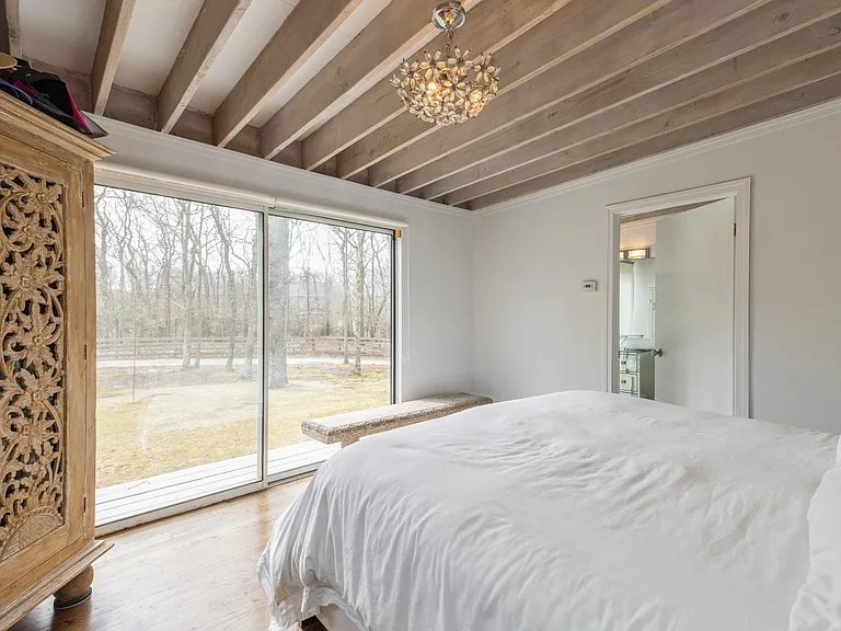 403 Springs Fireplace Rd — Photo 14