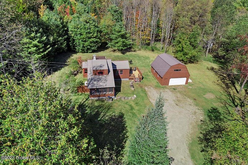 2nd image of 599 Byrd Pond Road