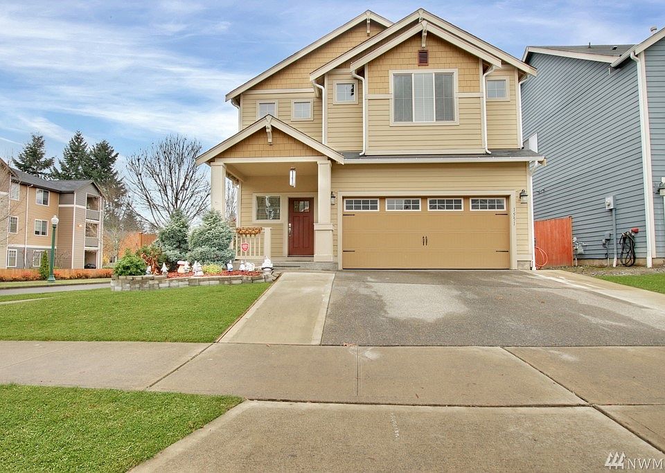 1st image of 1551 Onyx St SE