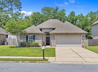 15211 Clemson Ave, Gulfport, MS 39503