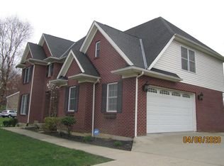 8219 N Dilcrest Cir, Florence, KY 41042