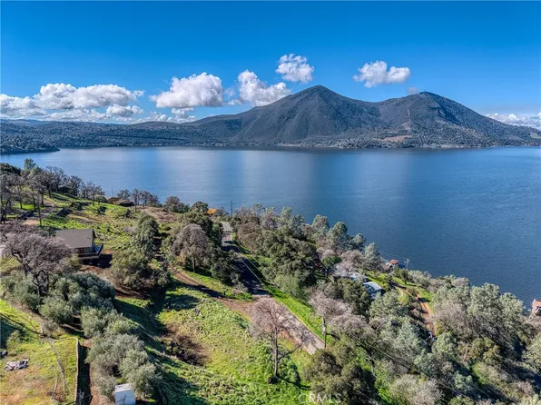 2960 Crestview Dr #14-16, Clearlake, CA 95422