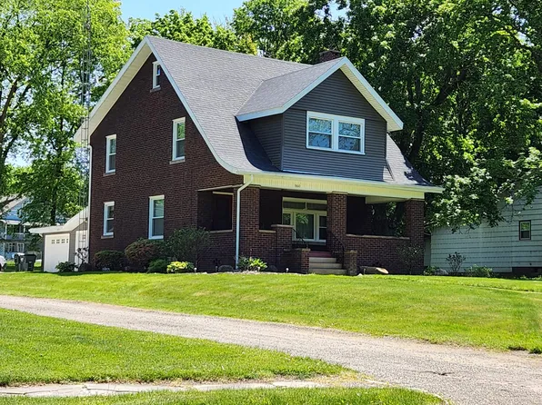 860 Parkway Blvd, Alliance, OH 44601