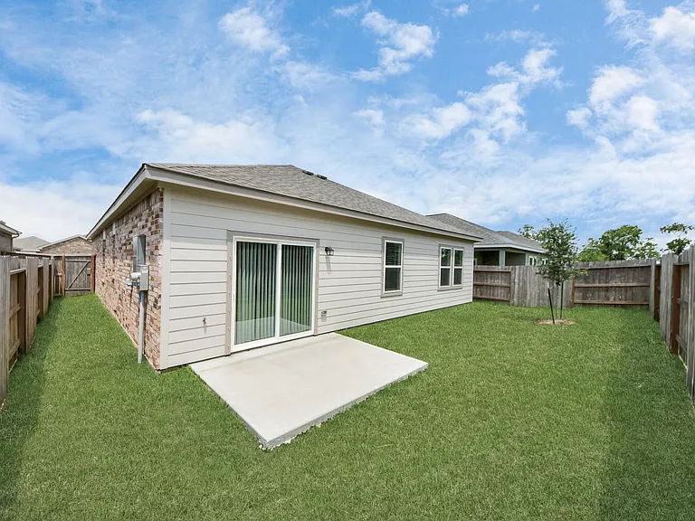 1902 Corsica Creek Ln — Photo 34