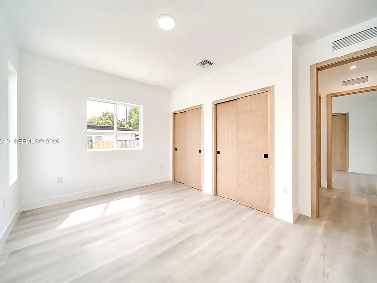 8990 N Miami Ave — Photo 33