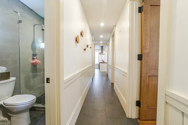 Rented by Bond New York | media 30