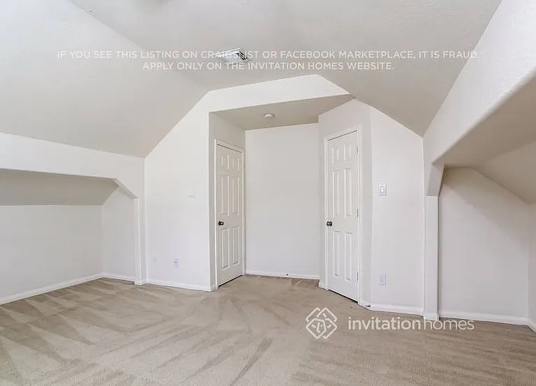 8903 Rolling Rapids Rd — Photo 17