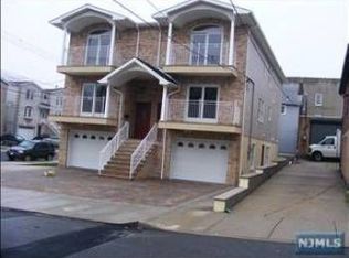 465 Cliff St #A, Fairview, NJ 07022