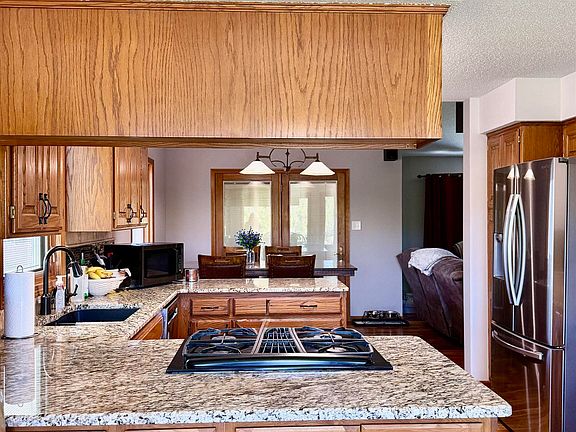 5th image of 6506 Crescent Rim Dr