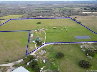 6467 Seawillow Rd, Lockhart, TX 78644