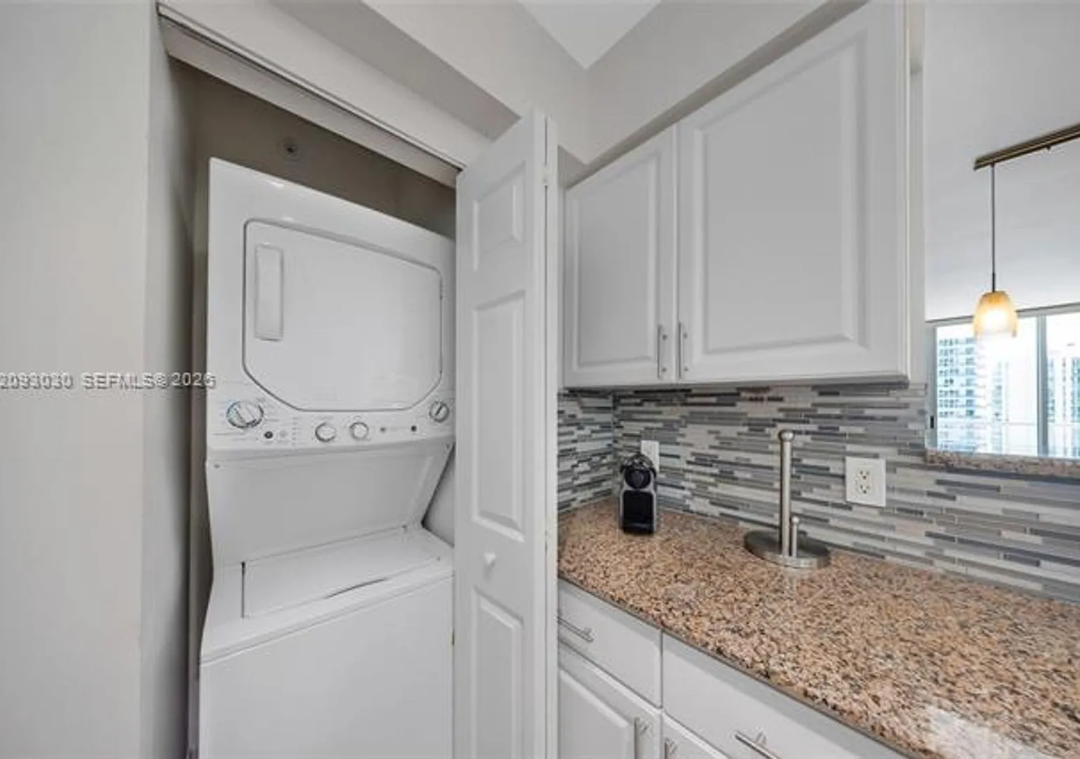 1155 Brickell Bay Dr cu-2207, Miami, FL 33131 — Photo 4