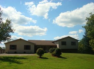 346 Red Bud Rd, Chillicothe, OH 45601