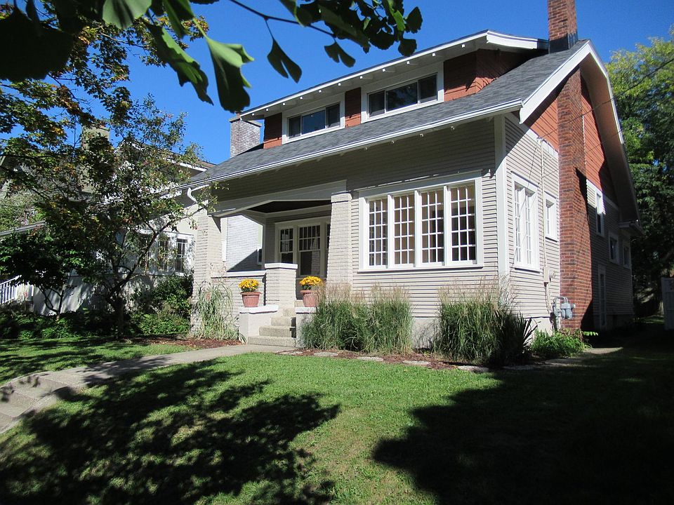 430 Gladstone SE, EGR