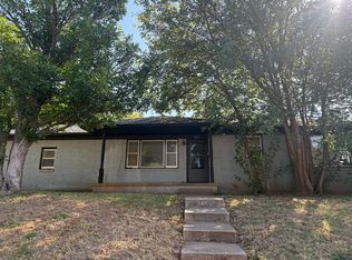 1410 N Ash St, Guthrie, OK 73044