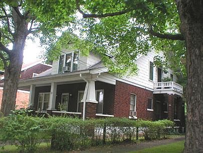 2nd image of 313 Greenwood Ave