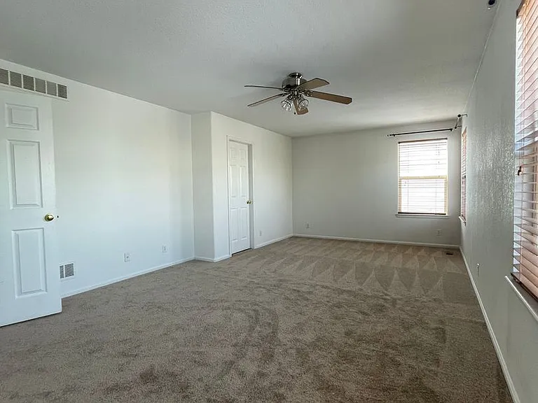 2965 E 109th Ave — Photo 5