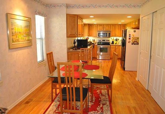 breakfast and kitchen
