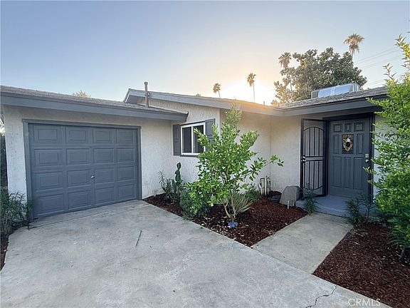 3rd image of 8 Dale Ln