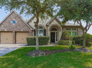 13803 Royal Ridge Dr, Pearland, TX 77584