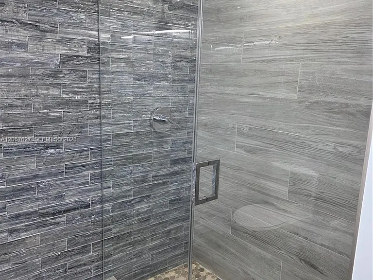3029 NE 188th St #819 — Photo 31