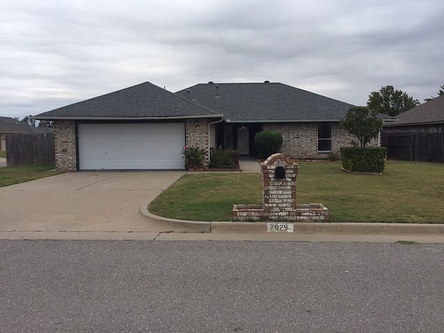 Welcome to 7929 NW 81st