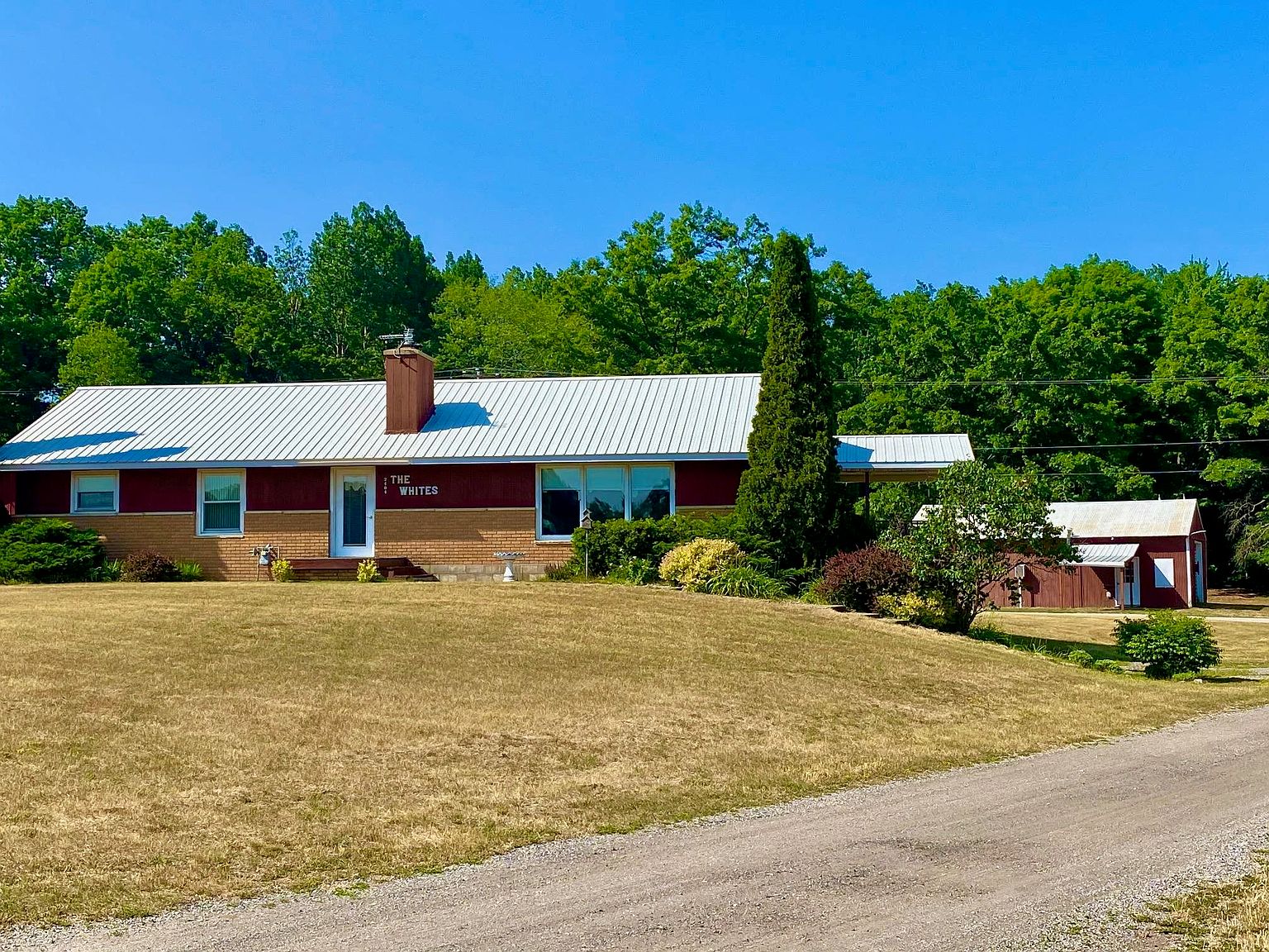 2404 W Cadillac Dr, Farwell, MI 48622 MLS 50113069 Zillow