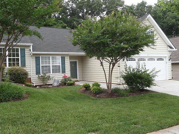 2nd image of 424 Paulette Cir